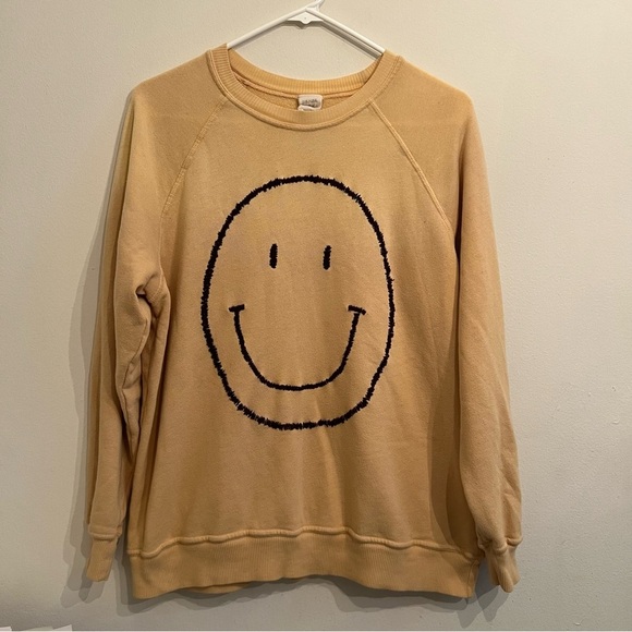 I Stole My BF’s Shirt Smiley Sweatshirt - Picture 2 of 6
